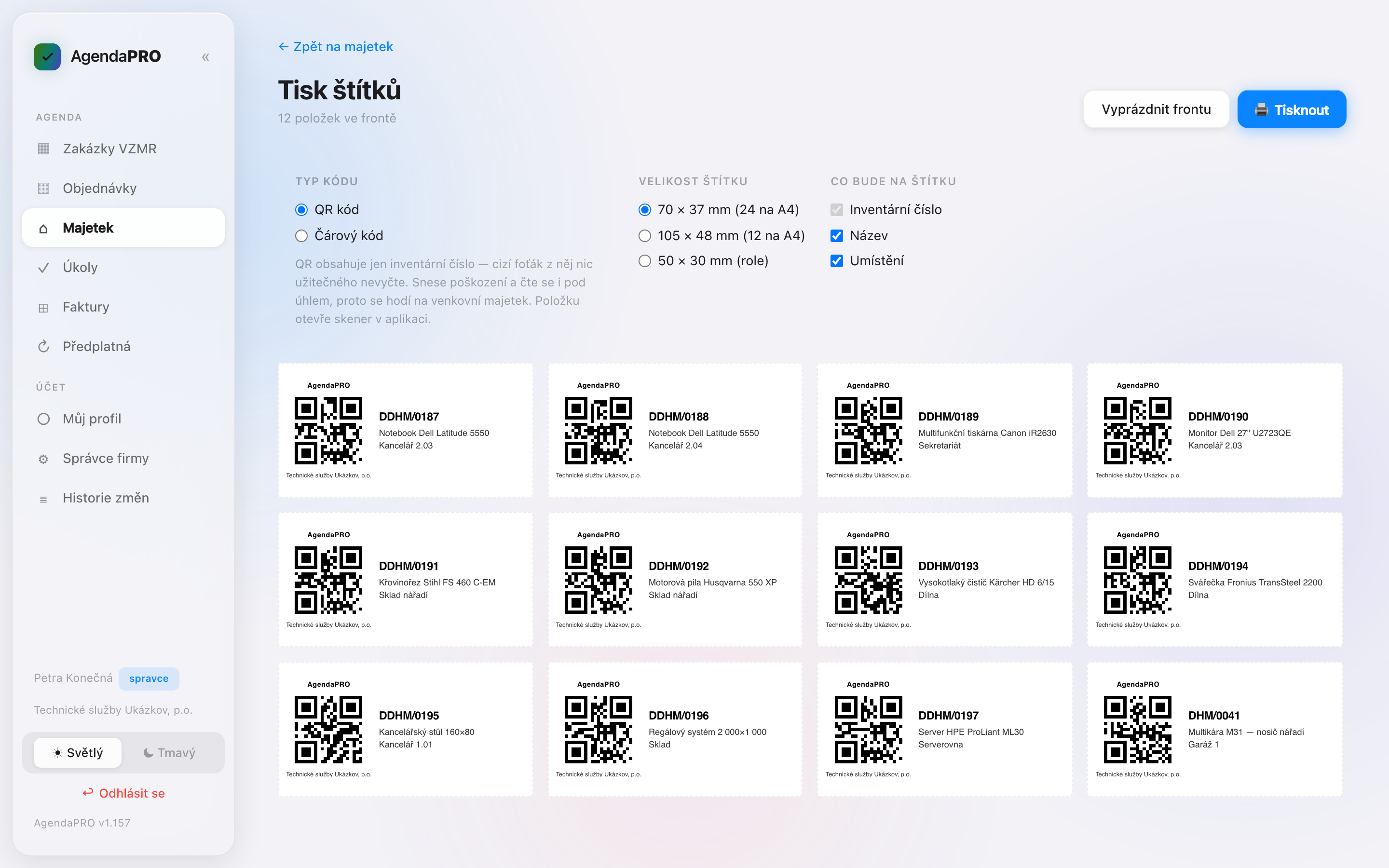 Tisk štítků s QR kódy na majetek